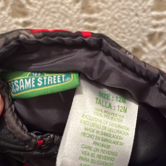 Elmo Vest - Picture 3 of 5